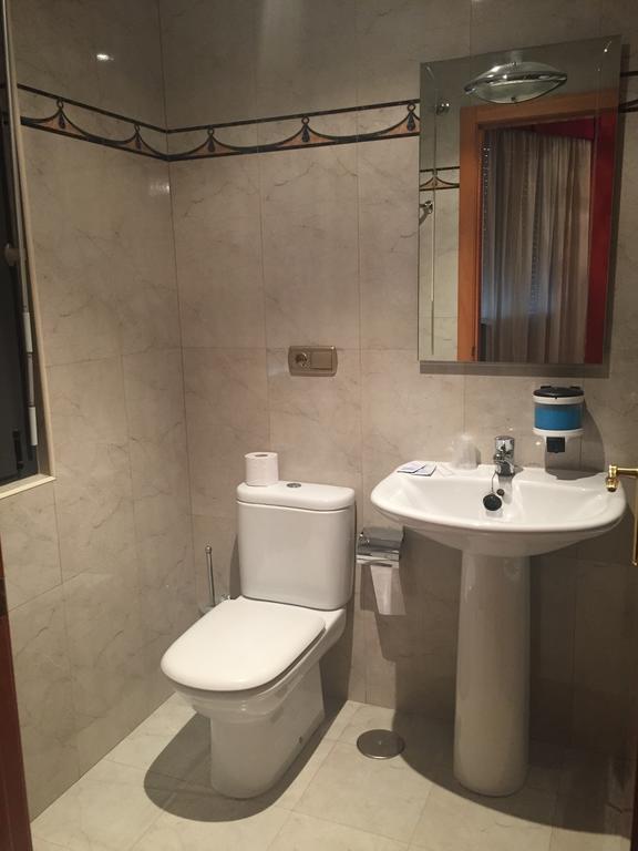 El Ancla Hotell Ponferrada Rum bild
