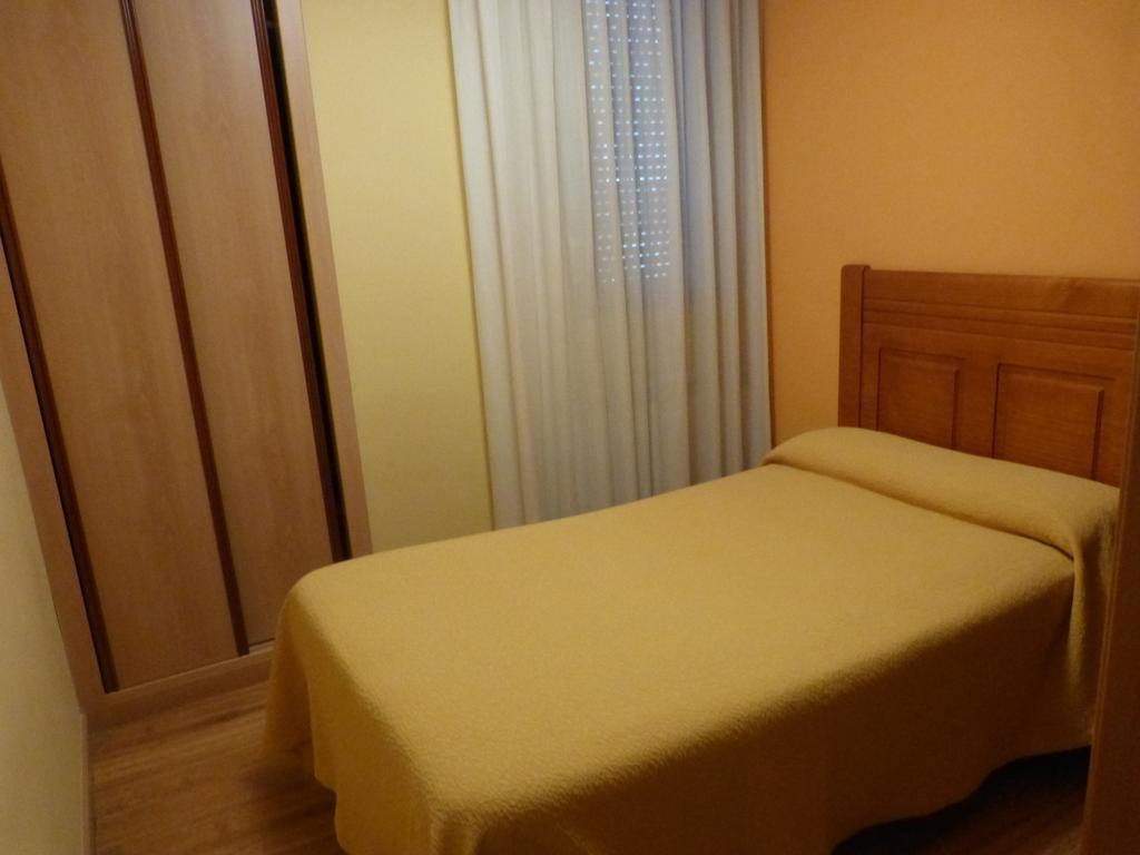El Ancla Hotell Ponferrada Rum bild