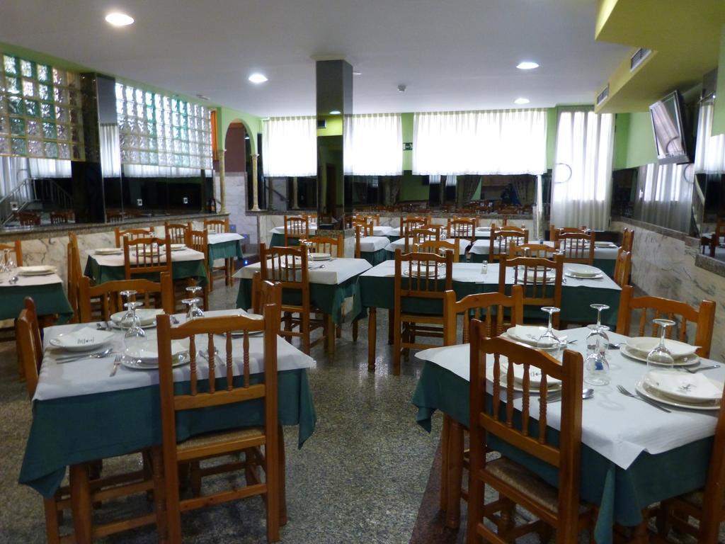 El Ancla Hotell Ponferrada Exteriör bild